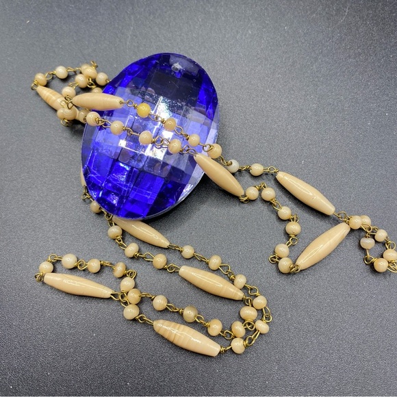 Vintage Glass Oval Beige Beads Dainty Over-The-Head Style Necklace - Picture 1 of 6